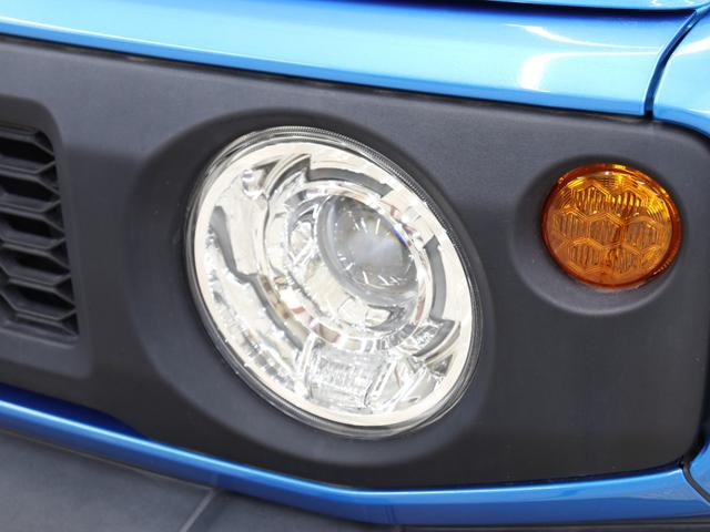 ジムニー ＸＣ　衝突軽減ブレーキ　クルーズコントロール　メモリーナビ　Ｂｌｕｅｔｏｏｔｈ　地デジＴＶ　プッシュスタート　シートヒーター　スマートキー　ＥＴＣ　４ＷＤ　ドラレコ　ミラーヒーター　オーバーフェンダー（17枚目）