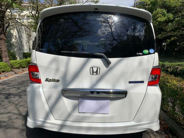 フリードスパイクハイブリッド ジャストセレクション　ワンオーナー車／純正ナビ・フルセグＴＶ／両側パワースライド／バックカメラ／純正アルミホイール／ステアリングスイッチ／オートライト／ＥＴＣ／Ｂｌｕｅｔｏｏｔｈ接続（13枚目）