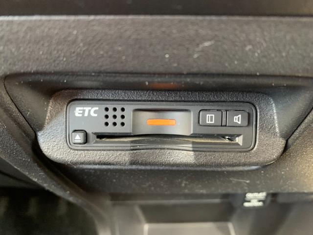 フリードスパイクハイブリッド ジャストセレクション　ワンオーナー車／純正ナビ・フルセグＴＶ／両側パワースライド／バックカメラ／純正アルミホイール／ステアリングスイッチ／オートライト／ＥＴＣ／Ｂｌｕｅｔｏｏｔｈ接続（21枚目）