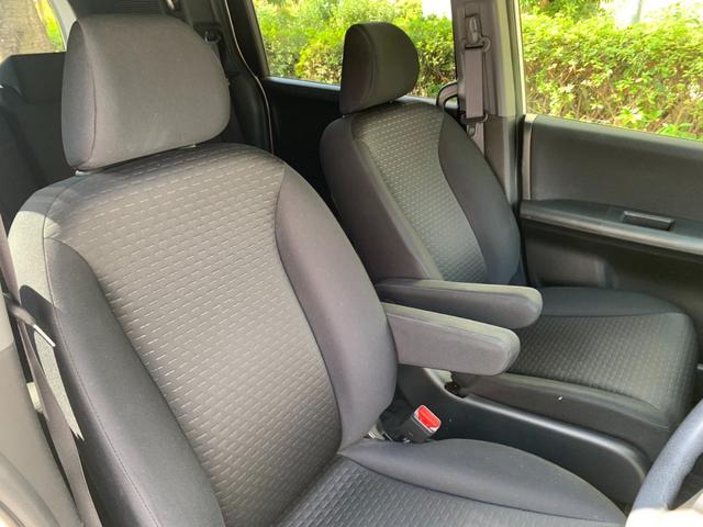 フリードスパイクハイブリッド ジャストセレクション　ワンオーナー車／純正ナビ・フルセグＴＶ／両側パワースライド／バックカメラ／純正アルミホイール／ステアリングスイッチ／オートライト／ＥＴＣ／Ｂｌｕｅｔｏｏｔｈ接続（25枚目）