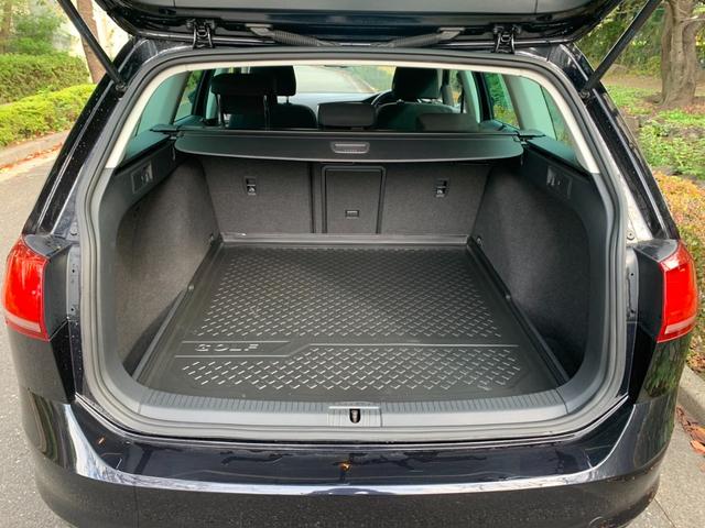 ゴルフヴァリアント ＴＳＩコンフォートラインブルーモーションテクノロジー　純正ナビ／純正アルミホイール／バックカメラ／キーレス／Ｂｌｕｅｔｏｏｔｈ接続／ＥＴＣ（12枚目）