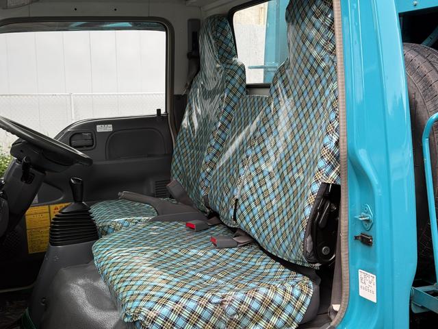 エルフトラック 　パッカー車★プレスパッカー車★Ｈ．２０年★２Ｔ★４．１立米★ＭＴ６★ＮＫＲ８５ＡＮ★１７７６２９ＫＭ★車検Ｒ７．８（23枚目）