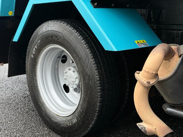 エルフトラック 　パッカー車★プレスパッカー車★Ｈ．２０年★２Ｔ★４．１立米★ＭＴ６★ＮＫＲ８５ＡＮ★１７７６２９ＫＭ★車検Ｒ７．８（40枚目）