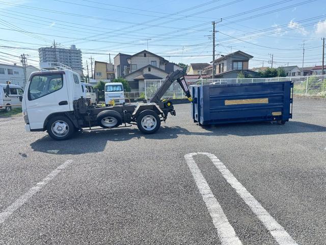キャンター 　フックロール　３ｔ　ＭＴ５　バックカメラ　Ｒ８．６まで車検あり　ＮＯｘ．ＰＭ適合車（15枚目）