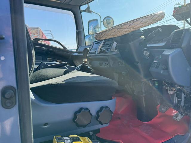 ヒノレンジャー 　新明和アームロール　３．５ｔ　ＭＴ６　ＥＴＣ　車検１年付　ＮＯｘ．ＰＭ適合車（36枚目）