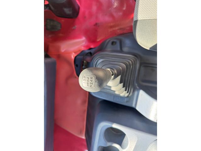 ヒノレンジャー 　新明和アームロール　３．５ｔ　ＭＴ６　ＥＴＣ　車検１年付　ＮＯｘ．ＰＭ適合車（41枚目）