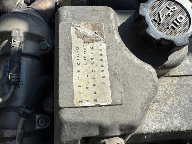 ヒノレンジャー 　新明和アームロール　３．５ｔ　ＭＴ６　ＥＴＣ　車検１年付　ＮＯｘ．ＰＭ適合車（66枚目）