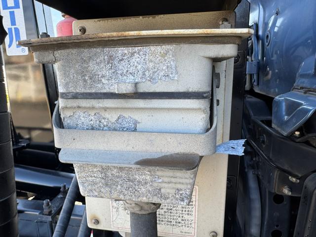 ヒノレンジャー 　新明和アームロール　３．５ｔ　ＭＴ６　ＥＴＣ　車検１年付　ＮＯｘ．ＰＭ適合車（67枚目）