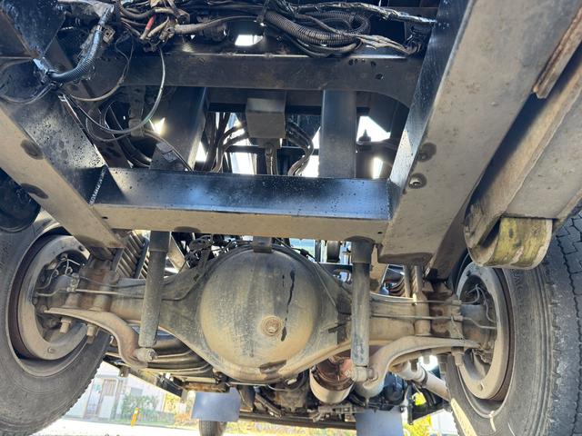 ヒノレンジャー 　新明和アームロール　３．５ｔ　ＭＴ６　ＥＴＣ　車検１年付　ＮＯｘ．ＰＭ適合車（70枚目）