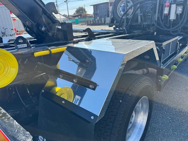 ヒノレンジャー 　新明和アームロール　３．５ｔ　ＭＴ６　ＥＴＣ　車検１年付　ＮＯｘ．ＰＭ適合車（71枚目）