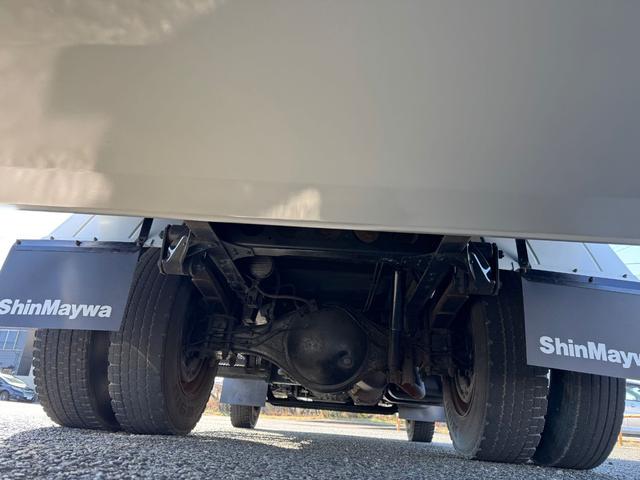 エルフトラック 　新明和プレス式パッカー車　６．７立米　３ｔ　ＭＴ６　バックカメラ　ドラレコ　ＥＴＣ　車検１年付　ＮＯｘ．ＰＭ適合車（67枚目）