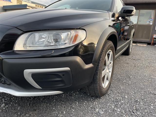 ＸＣ７０ Ｔ５　ＡＷＤクラシック　ＸＣ７０最終モデル／黒革／サンルーフ／２．５ターボ／セーフティー機能／ナビ・ＴＶ／ブラインドスポットモニター／クリアランスソナー／電動リアゲート（19枚目）
