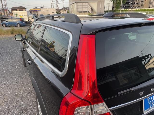 ＸＣ７０ Ｔ５　ＡＷＤクラシック　ＸＣ７０最終モデル／黒革／サンルーフ／２．５ターボ／セーフティー機能／ナビ・ＴＶ／ブラインドスポットモニター／クリアランスソナー／電動リアゲート（22枚目）