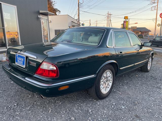 ＸＪ ＸＪ　エグゼクティブ３．２－Ｖ８　ＸＪ　エグゼクティブ３．２－Ｖ８（５名）レーシンググリーン／走行７万キロ台／車検９年５月まで／前後ブッシュ交換後納車（15枚目）