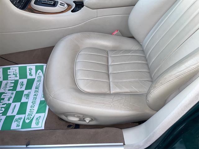 ＸＪ ＸＪ　エグゼクティブ３．２－Ｖ８　ＸＪ　エグゼクティブ３．２－Ｖ８（５名）レーシンググリーン／走行７万キロ台／車検９年５月まで／前後ブッシュ交換後納車（39枚目）