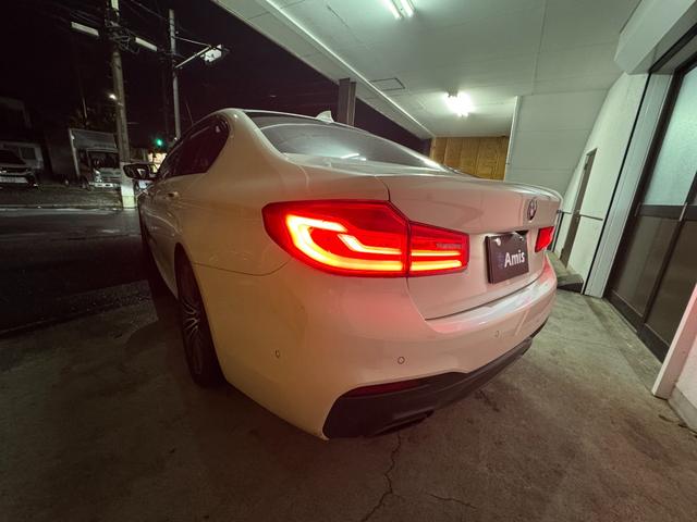 ５シリーズ ５３０ｉ　Ｍスポーツ　イノベーションＰ　　ＳＲ　レザー　ＨＵＤ　４ゾーン　ナビ　バックカメラ　ＥＴＣ（3枚目）