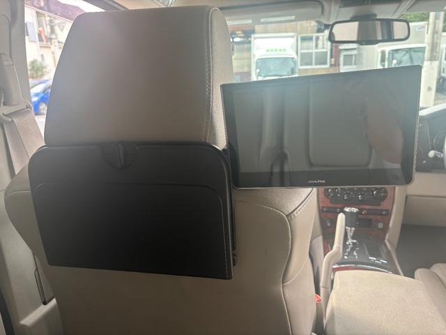 ジープ・コマンダー リミテッド5.7 HEMI 社外ナビ アルミ(14枚目)