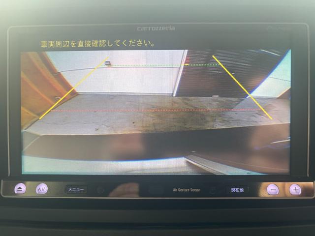 ジープ・コマンダー リミテッド5.7 HEMI 社外ナビ アルミ(24枚目)