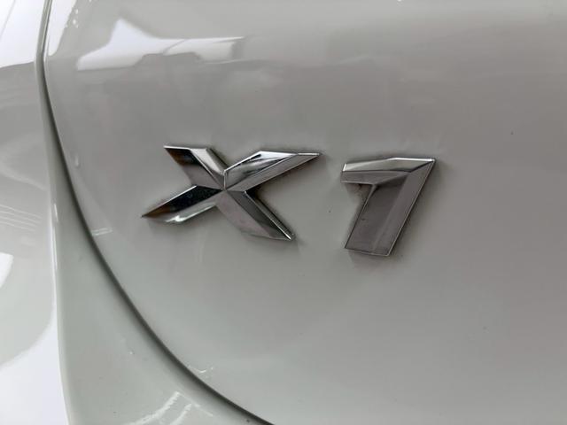 Ｘ１ ｘＤｒｉｖｅ　１８ｄ　ｘライン　Ｐバックドア　ＬＥＤヘットライト　アダクティブクルーズコントロール　インテリジェントＳ　Ｐシート　ＨＤＤナビゲーション　ＵＳＢ　エアコン　ルーフレール　４ＷＤ　ナビ　ターボ（24枚目）