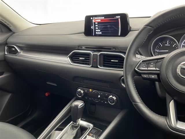 ＣＸ－５ ＸＤ　プロアクティブ　４ＷＤ　純正ＳＤナビ　フルセグテレビ　Ｂｌｕｅｔｏｏｔｈ　バックカメラ　ＢＳＭ　ＨＵＤ　ＬＥＤヘッドライト　オートライト　スマートキー　スペアキー　プッシュスタート　コーナーセンサー　ＥＴＣ（18枚目）