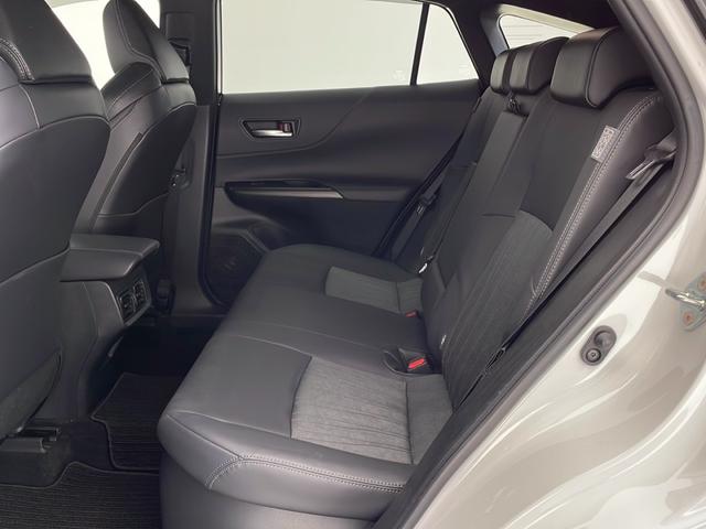 ハリアーハイブリッド Ｚ　☆４ＷＤ☆調光パノラマルーフ☆寒冷地仕様☆純正ナビ（フルセグ／Ｂｌｕｅｔｏｏｔｈ／ＵＳＢ／ＡＭ／ＦＭ）☆全方位モニター☆ＪＢＬサウンド☆衝突軽減ブレーキ☆車線逸脱防止☆レーダークルーズコントロール（36枚目）