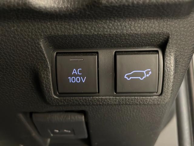 カローラクロス ハイブリッド　Ｚ　純正９型ナビ　パノラマルーフ　全周囲カメラ　アダプティブクルーズコントロール　レーンキープアシスト　衝突被害軽減ブレーキ　シートヒーター　パワーバックドア　ドライブレコーダー　ＥＴＣ２．０　禁煙車（25枚目）