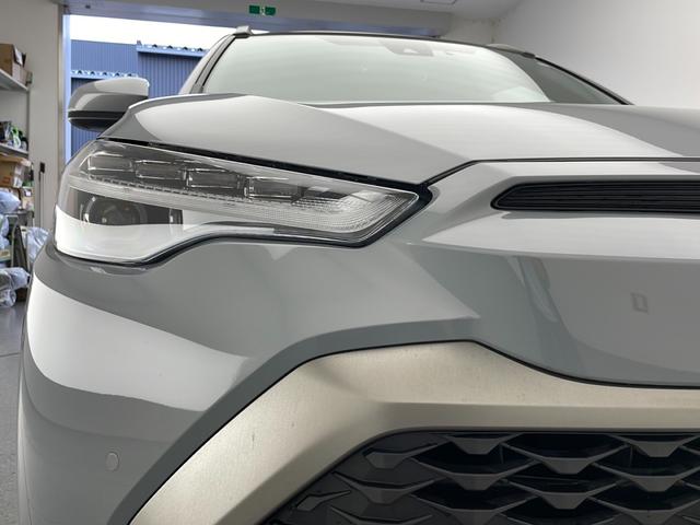 カローラクロス ハイブリッド　Ｚ　純正９型ナビ　パノラマルーフ　全周囲カメラ　アダプティブクルーズコントロール　レーンキープアシスト　衝突被害軽減ブレーキ　シートヒーター　パワーバックドア　ドライブレコーダー　ＥＴＣ２．０　禁煙車（49枚目）