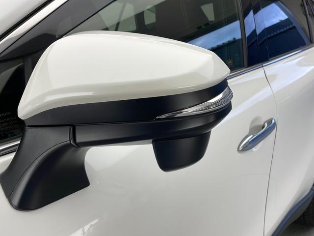 ハリアー Ｚ　純正メモリーナビ　ＡＭ　ＦＭ　ＵＳＢ　Ｂｌｕｅｔｏｏｔｈ　ＡＵＸ　フルセグＴＶ　トヨタセーフティセンス　プッシュスタート　寒冷地仕様　ドアミラーヒーター　フロントガラス熱線　スマートキー　ＥＴＣ２．０（5枚目）
