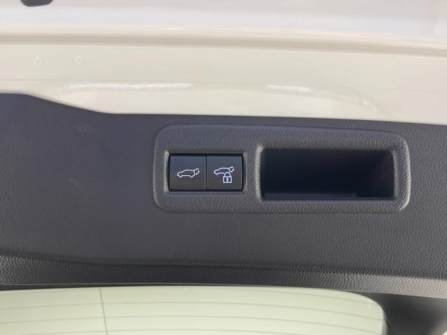 ハリアー Ｚ　純正メモリーナビ　ＡＭ　ＦＭ　ＵＳＢ　Ｂｌｕｅｔｏｏｔｈ　ＡＵＸ　フルセグＴＶ　トヨタセーフティセンス　プッシュスタート　寒冷地仕様　ドアミラーヒーター　フロントガラス熱線　スマートキー　ＥＴＣ２．０（15枚目）