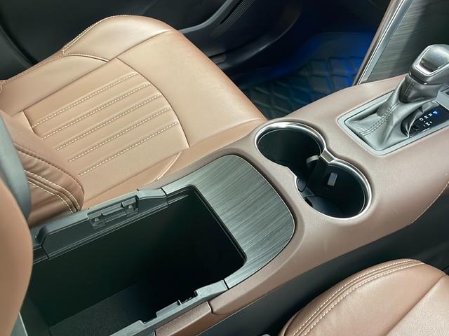 ハリアー Ｚ　純正メモリーナビ　ＡＭ　ＦＭ　ＵＳＢ　Ｂｌｕｅｔｏｏｔｈ　ＡＵＸ　フルセグＴＶ　トヨタセーフティセンス　プッシュスタート　寒冷地仕様　ドアミラーヒーター　フロントガラス熱線　スマートキー　ＥＴＣ２．０（27枚目）