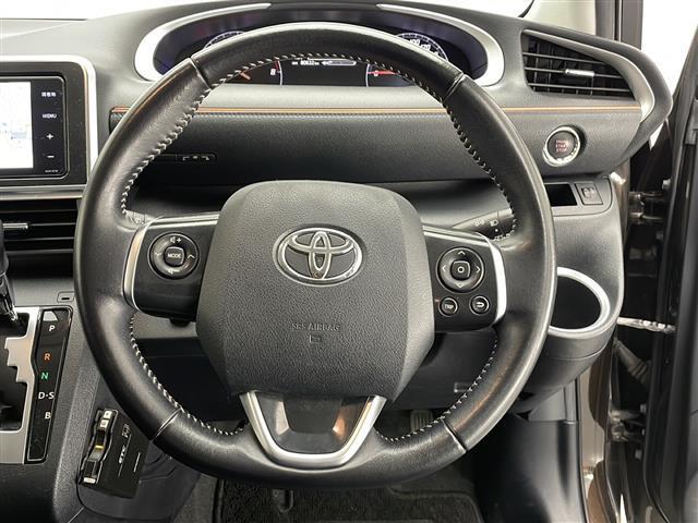 シエンタ Ｇ　☆４ＷＤ☆ワンオーナー☆社外ナビ　ＡＶＮ－Ｒ７Ｗ（フルセグ／Ｂｌｕｅｔｏｏｔｈ／ＣＤ）☆バックカメラ☆ＥＴＣ☆両側電動スライドドア☆純正鉄チンサマータイヤ４本積み込み☆ドアバイザー（14枚目）
