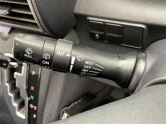 シエンタ Ｇ　☆４ＷＤ☆ワンオーナー☆社外ナビ　ＡＶＮ－Ｒ７Ｗ（フルセグ／Ｂｌｕｅｔｏｏｔｈ／ＣＤ）☆バックカメラ☆ＥＴＣ☆両側電動スライドドア☆純正鉄チンサマータイヤ４本積み込み☆ドアバイザー（17枚目）
