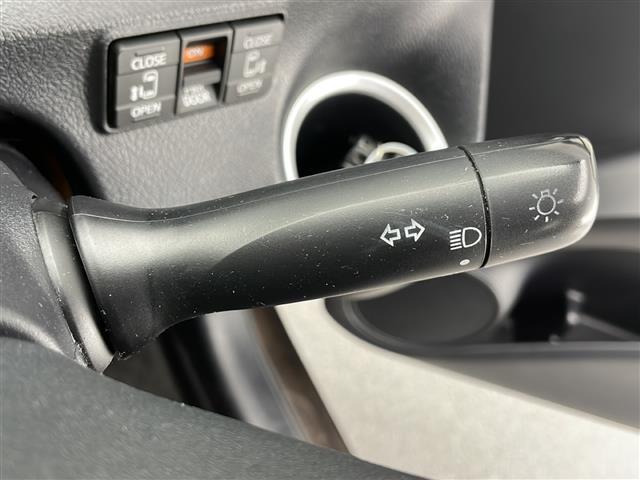 シエンタ Ｇ　☆４ＷＤ☆ワンオーナー☆社外ナビ　ＡＶＮ－Ｒ７Ｗ（フルセグ／Ｂｌｕｅｔｏｏｔｈ／ＣＤ）☆バックカメラ☆ＥＴＣ☆両側電動スライドドア☆純正鉄チンサマータイヤ４本積み込み☆ドアバイザー（18枚目）