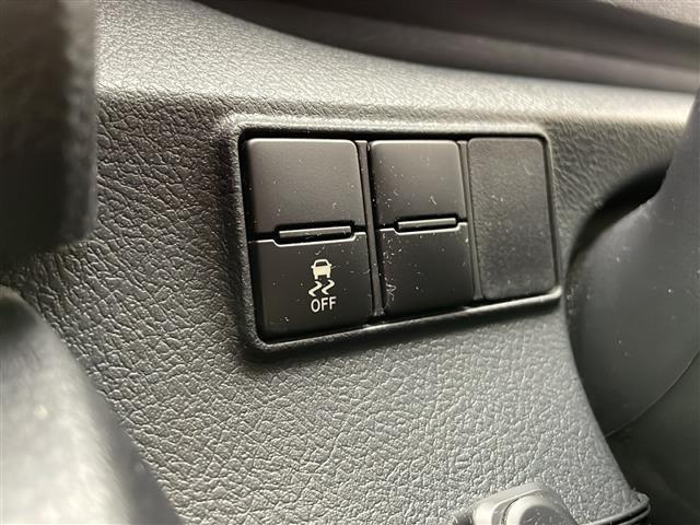 シエンタ Ｇ　☆４ＷＤ☆ワンオーナー☆社外ナビ　ＡＶＮ－Ｒ７Ｗ（フルセグ／Ｂｌｕｅｔｏｏｔｈ／ＣＤ）☆バックカメラ☆ＥＴＣ☆両側電動スライドドア☆純正鉄チンサマータイヤ４本積み込み☆ドアバイザー（20枚目）