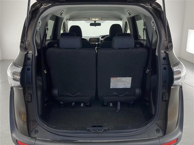 シエンタ Ｇ　☆４ＷＤ☆ワンオーナー☆社外ナビ　ＡＶＮ－Ｒ７Ｗ（フルセグ／Ｂｌｕｅｔｏｏｔｈ／ＣＤ）☆バックカメラ☆ＥＴＣ☆両側電動スライドドア☆純正鉄チンサマータイヤ４本積み込み☆ドアバイザー（31枚目）