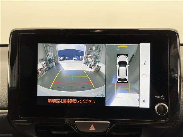 ヤリス ハイブリッドＺ　純正ナビ　全方位　ＥＴＣ　シートヒーター　社外１５インチＡＷ　純正フロアマット　ドアバイザー　ヘッドライトレベライザー　前後コーナーセンサー　クルーズコントロール　ＬＥＤヘッドライト　スペアキー１本（7枚目）