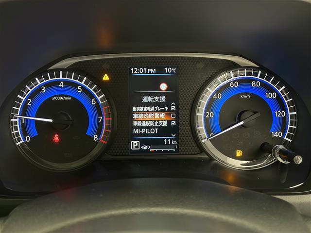 デリカミニ Ｔ　プレミアム　届出済未使用車　４ＷＤ　９型純正ディスプレイオーディオ　アラウンドビューモニター　クルーズコントロール（追従あり）衝突被害軽減システム　クリアランスソナー　ターボ　デジタルインナーミラー（9枚目）