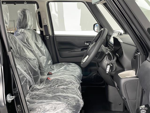 デリカミニ Ｔ　プレミアム　届出済未使用車　４ＷＤ　９型純正ディスプレイオーディオ　アラウンドビューモニター　クルーズコントロール（追従あり）衝突被害軽減システム　クリアランスソナー　ターボ　デジタルインナーミラー（23枚目）