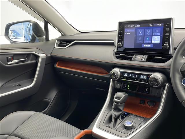 ＲＡＶ４ ハイブリッドアドベンチャー　純正９型ディスプレイオーディオ　ＡＭ　ＦＭ　ＵＳＢ　Ｂｌｕｅｔｏｏｔｈ　Ａｐｐｌｅ　Ｃａｒ　Ｐｌａｙ　Ａｎｄｒｏｉｄ　Ａｕｔｏ　トヨタセーフティセンス　Ｗ　サイド　カーテン　ニー　エアバッグ　ＥＴＣ（21枚目）