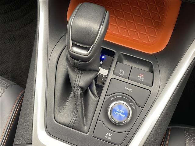 ＲＡＶ４ ハイブリッドアドベンチャー　純正９型ディスプレイオーディオ　ＡＭ　ＦＭ　ＵＳＢ　Ｂｌｕｅｔｏｏｔｈ　Ａｐｐｌｅ　Ｃａｒ　Ｐｌａｙ　Ａｎｄｒｏｉｄ　Ａｕｔｏ　トヨタセーフティセンス　Ｗ　サイド　カーテン　ニー　エアバッグ　ＥＴＣ（24枚目）