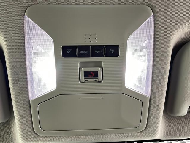 ＲＡＶ４ ハイブリッドアドベンチャー　純正９型ディスプレイオーディオ　ＡＭ　ＦＭ　ＵＳＢ　Ｂｌｕｅｔｏｏｔｈ　Ａｐｐｌｅ　Ｃａｒ　Ｐｌａｙ　Ａｎｄｒｏｉｄ　Ａｕｔｏ　トヨタセーフティセンス　Ｗ　サイド　カーテン　ニー　エアバッグ　ＥＴＣ（26枚目）