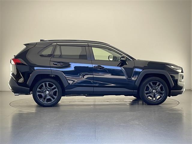 ＲＡＶ４ ハイブリッドアドベンチャー　純正９型ディスプレイオーディオ　ＡＭ　ＦＭ　ＵＳＢ　Ｂｌｕｅｔｏｏｔｈ　Ａｐｐｌｅ　Ｃａｒ　Ｐｌａｙ　Ａｎｄｒｏｉｄ　Ａｕｔｏ　トヨタセーフティセンス　Ｗ　サイド　カーテン　ニー　エアバッグ　ＥＴＣ（42枚目）