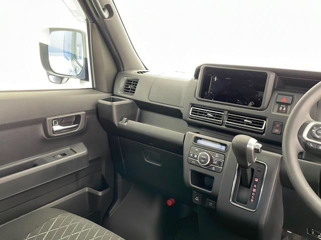 アトレー RS ターボ スマートアシスト Wエアバッグ プッシュスタート アイドリングストップ スマートキー オートエアコン セカンドシート足元サーキュレーター クルコン ステアリングスイッチ 両側パワスラ ETC(17枚目)