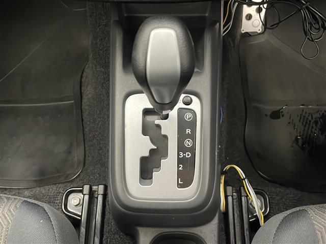 ジムニー XC 社外オーディオ フロントドライブレコーダー ETC パートタイム4WD 冬タイヤAW積み込み 社外AW 社外ウーハー 社外フロアマット 保証書 取扱説明書(17枚目)