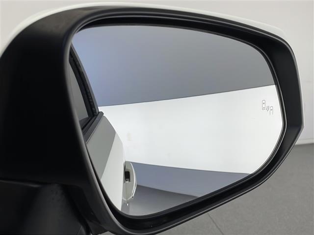 RAV4 G Zパッケージ モデリスタエアロ 純正メモリーナビ トヨタセーフティセンス 追従機能付きクルコン 電動リアゲート D席メモリ機能付きパワーシート 合皮シート D+N席シートヒーター ドラレコ ヒッチメンバー ETC(9枚目)