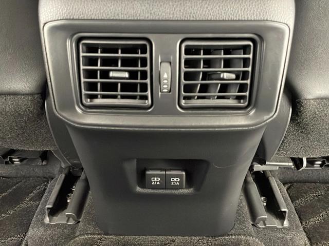 RAV4 G Zパッケージ モデリスタエアロ 純正メモリーナビ トヨタセーフティセンス 追従機能付きクルコン 電動リアゲート D席メモリ機能付きパワーシート 合皮シート D+N席シートヒーター ドラレコ ヒッチメンバー ETC(33枚目)