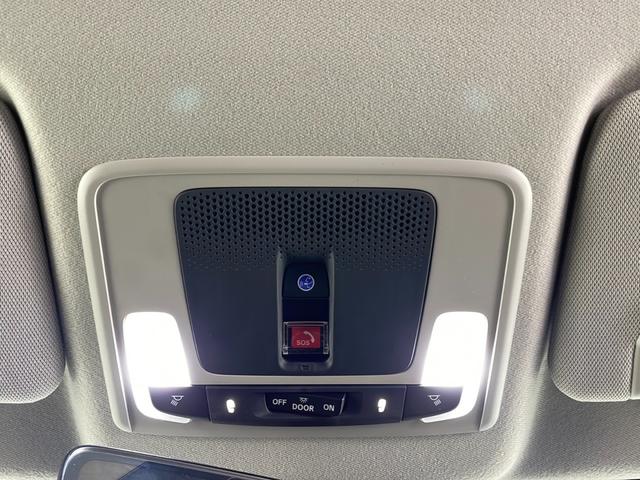 ヴェゼル e:HEV Z ワンオーナー HONDA SENSING W+サイドエアバッグ カーテンエアバッグ プッシュスタート アイドリングストップ 追従機能付きクルコン USB入力端子 電子パーキングブレーキ 純正アルミ(24枚目)