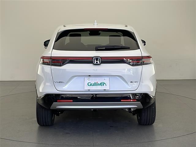 ヴェゼル e:HEV Z ワンオーナー HONDA SENSING W+サイドエアバッグ カーテンエアバッグ プッシュスタート アイドリングストップ 追従機能付きクルコン USB入力端子 電子パーキングブレーキ 純正アルミ(37枚目)