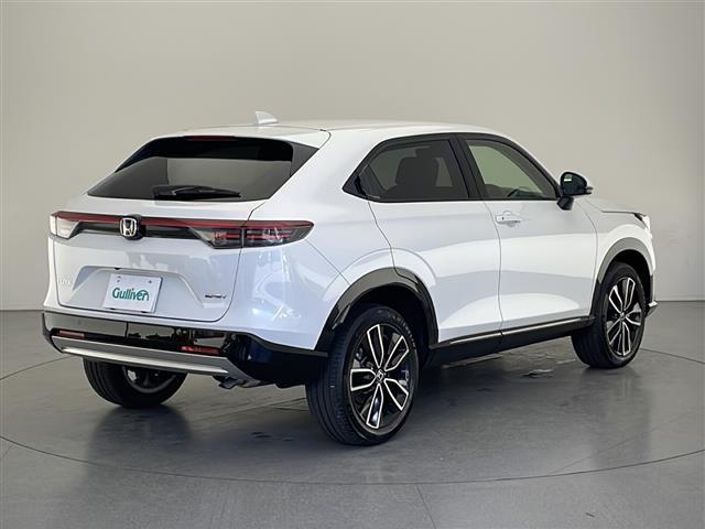 ヴェゼル e:HEV Z ワンオーナー HONDA SENSING W+サイドエアバッグ カーテンエアバッグ プッシュスタート アイドリングストップ 追従機能付きクルコン USB入力端子 電子パーキングブレーキ 純正アルミ(38枚目)