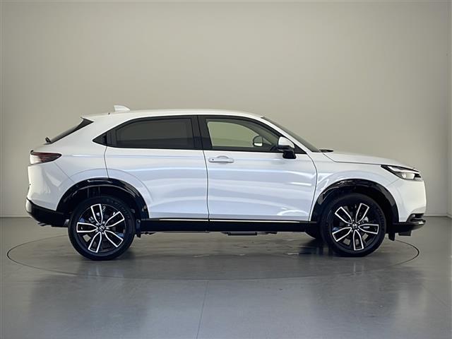 ヴェゼル e:HEV Z ワンオーナー HONDA SENSING W+サイドエアバッグ カーテンエアバッグ プッシュスタート アイドリングストップ 追従機能付きクルコン USB入力端子 電子パーキングブレーキ 純正アルミ(39枚目)